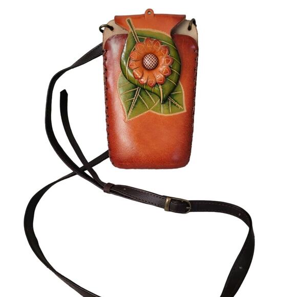 Hand Tooled Leather Floral Accent Embossed Crossbody PURSE - Picture 1 of 8
